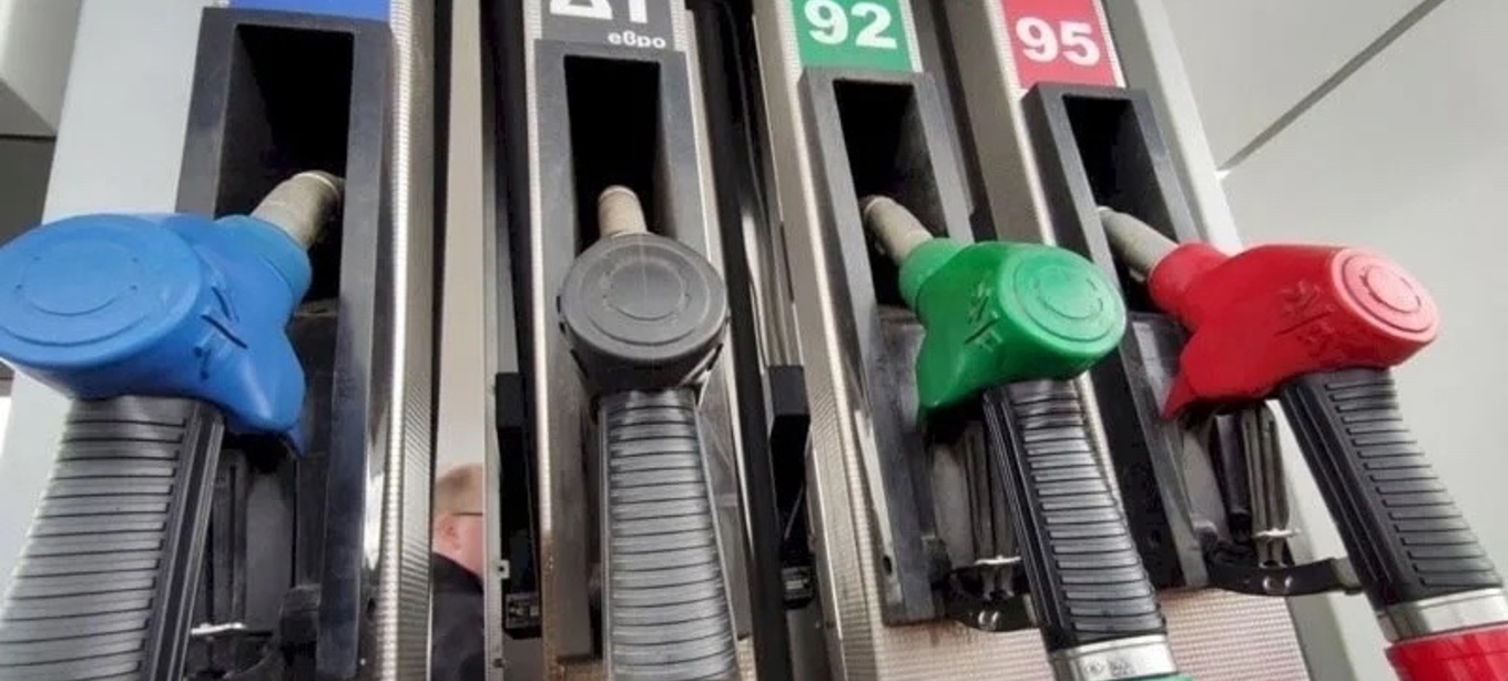 Росстат: в Пермском крае 16 недель подряд растут цены на бензин