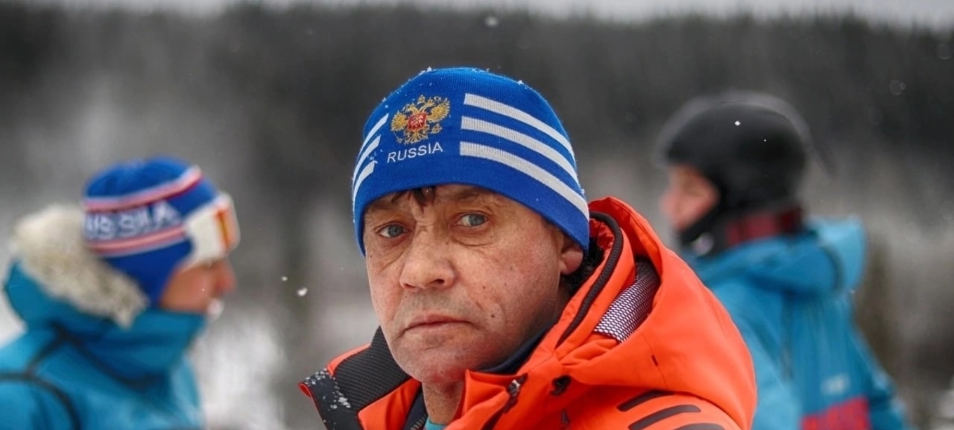 Год, как нет с нами тренера по акробатической подготовке Алексея Старцева