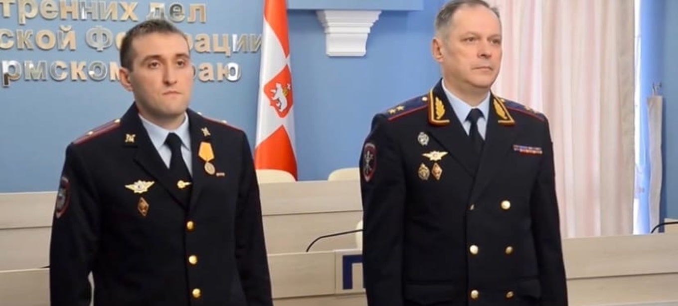 Министр внутренних дел Владимир Колокольцев наградил полицейского из Пермского края за спасение 6-летней девочки