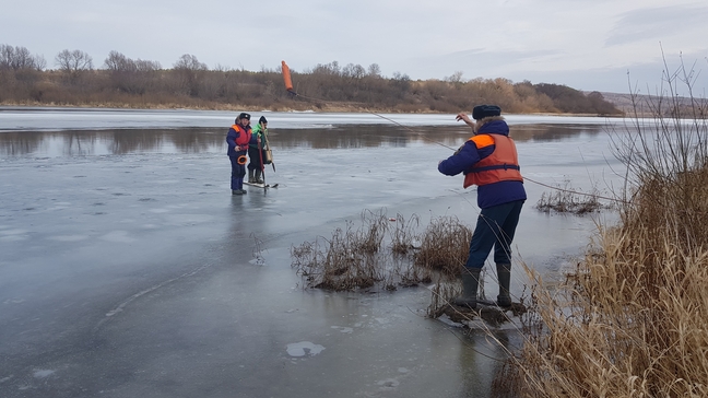 Вода опасна и шалостей не прощает!